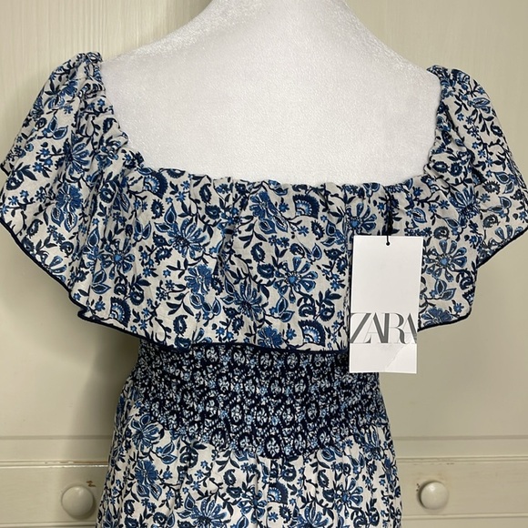 Zara Women’s Blue Floral Printed Smocked Off The Shoulder Maxi Dress Sz XS - Picture 8 of 13